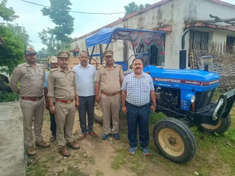 Sonbhadra News: अवैध बालू परिवहन में ट्रैक्टर जब्त, जरहा वन रेंज के अंजीर नदी से पकड़ा गया ट्रैक्टर.