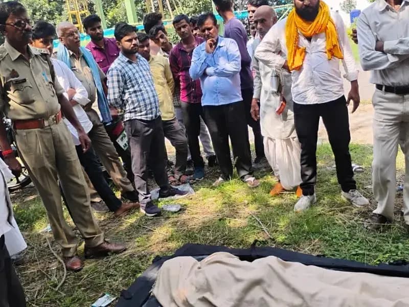 Sonbhadra News: संदिग्ध परिस्थिति में विवाहिता ने फंदे से झूलकर दी जान, परिजनों में मचा कोहराम.