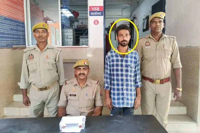 Chandauli News: जनसेवा केन्द्र से चोरी करने वाला अभियुक्त गिरफ्तार.