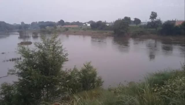 Chandauli News: नदी में नहाने गया बालक नदी में समाया,परिजनों में मचा कोहराम.