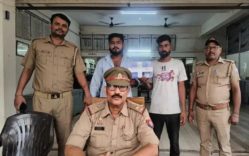 Chandauli News: ट्रक ड्राइवर से लूट पर पुलिस की त्वरित कार्रवाई में दो पकड़े गए.