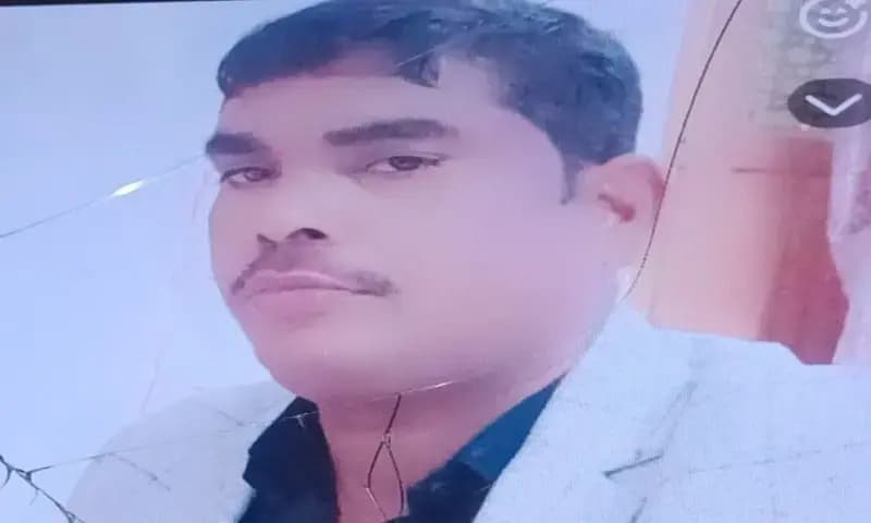 Chandauli News: ट्रक ने बाइक में मारी टक्कर पिता की मौत,दो पुत्र घायल.