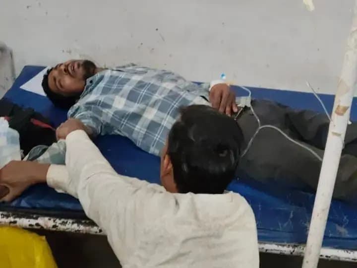 Sonbhadra News: घरेलू विवाद में बड़े भाई ने छोटे भाई पर चाकू से किया हमला, पुलिस जांच में जुटी.