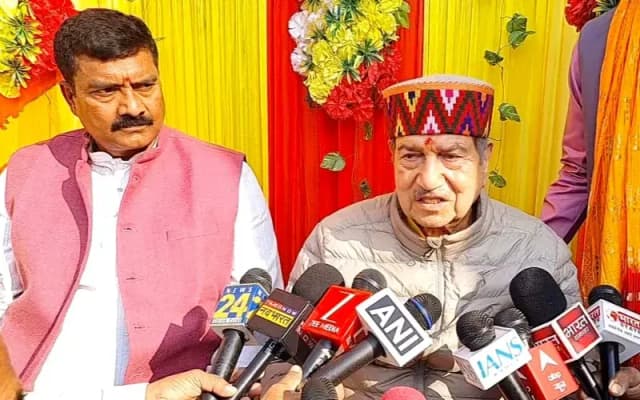 Chandauli News: माघ मेला विवाद पर बोले डॉ. इंद्रेश कुमार, जहां देवत्व और मानवता, वहां नहीं टिक पाती शैतानी ताकतें.