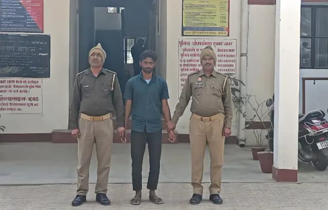 Chandauli News: हत्या के मामले में वांछित अभियुक्त गिरफ्तार.