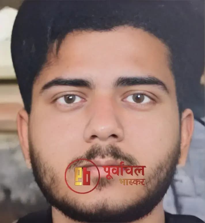 Varanasi News: यूपी कॉलेज परिसर में दिनदहाड़े छात्र की मारी गयी गोली, कैंपस में बवाल.