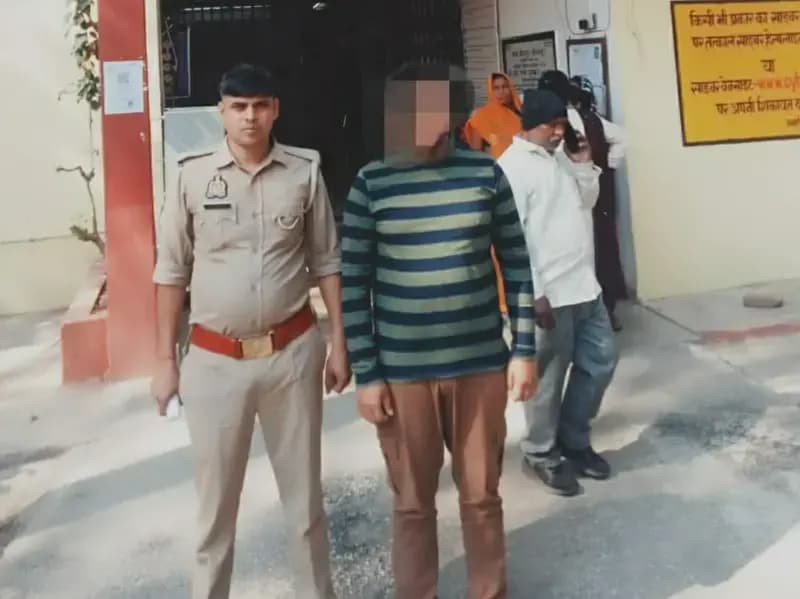 Sonbhadra News: फरार वारंटी गिरफ्तार, न्यायालय भेजा गया.