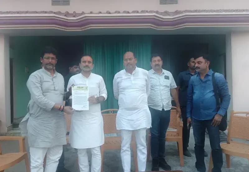 Chandauli News: खड़ान गांव का नाम संत प्रसन्नदास के नाम पर “सिद्धपीठ धाम” करने का प्रस्ताव.