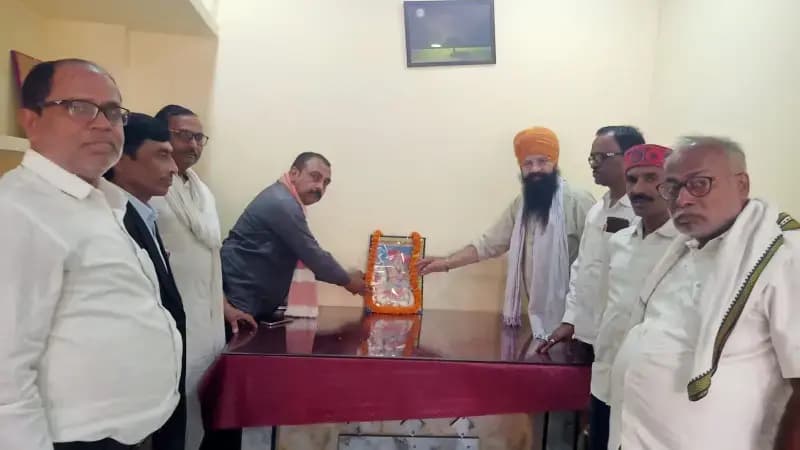 Sonbhadra News: महाराणा प्रताप की जयंती पर काव्य गोष्ठी का हुआ आगाज, कवियों और अतिथियों का, किया गया सम्मान.