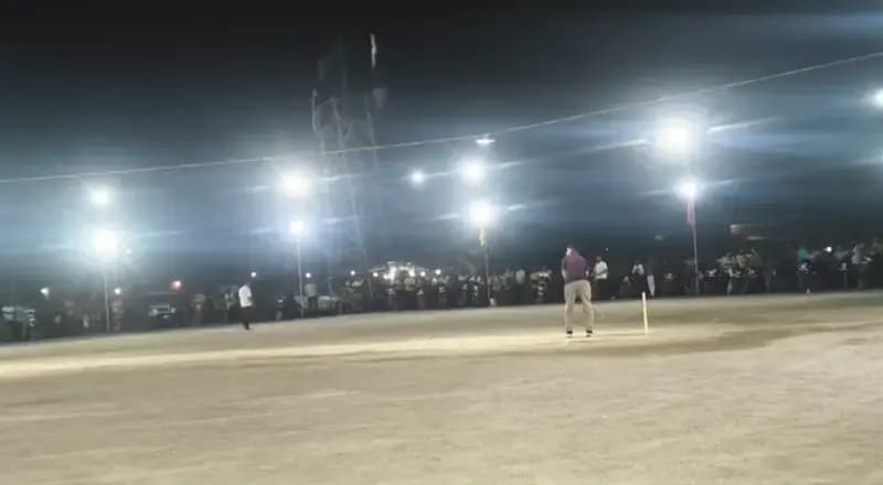 Sonbhadra News: पत्रकार टीम ने यूपी पुलिस को हराकर सेमीफाइनल में बनाई जगह, दूसरे मैच में रेलवे सुपरवाइजर भी विजयी.