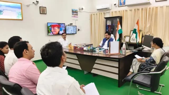 Sonbhadra News: केंद्र सरकार के 12 वर्ष पूर्ण होने पर 5 से 21 जून तक चलेगा जन-कल्याण एवं जन-जागरूकता अभियान.