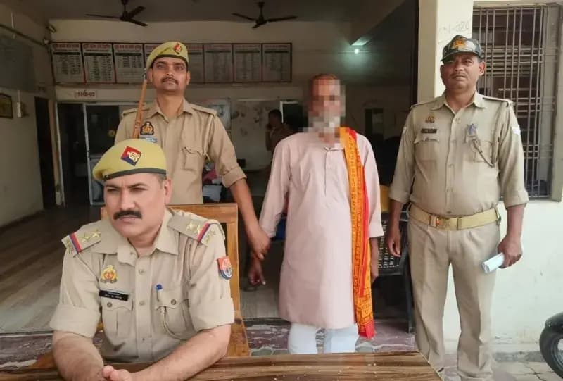 Chandauli News: जानलेवा हमला करने वाला हिस्ट्रीशीटर गिरफ्तार, वारदात में प्रयुक्त चाकू बरामद.