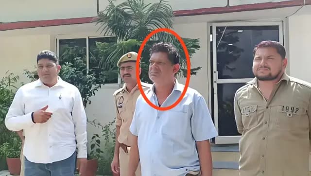Chandauli News: ब्याज के विवाद में डेढ़ लाख की सुपारी देकर लोको पायलट ने कराई गई मनोज कुमार की हत्या, 24 घंटे में हत्याकांड का खुलासा.