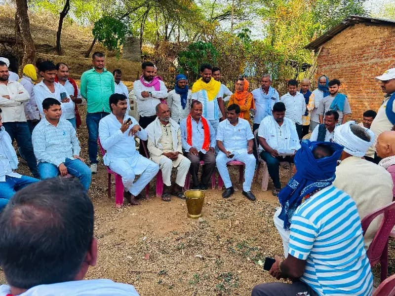 Sonbhadra News: विद्युत विभाग की लापरवाही से जा रही मासूमों और संविदा कर्मियों की जान: अविनाश कुशवाहा.