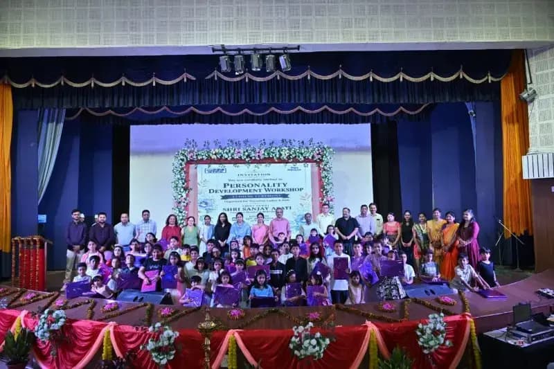 Sonbhadra News: एनटीपीसी रिहंद में 15 दिवसीय व्यक्तित्व विकास कार्यशाला का भव्य समापन.
