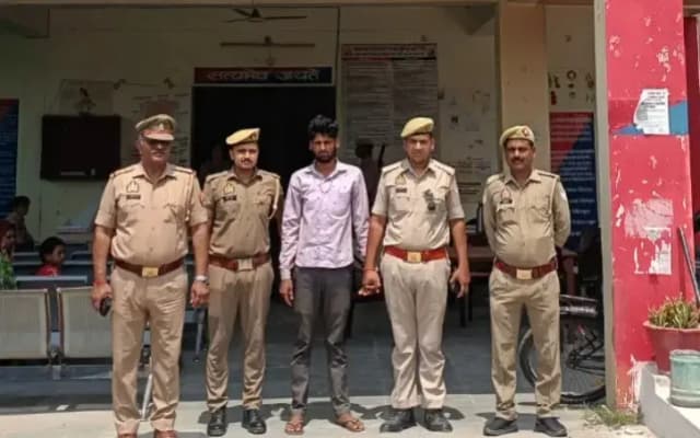 Sonbhadra News: गर्भवती होने पर खुला मामला,
नाबालिग से दुष्कर्म के आरोप में युवक गिरफ्तार.