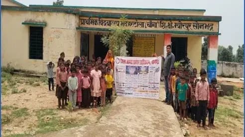 Sonbhadra News: जनपद के विद्यालयों में आपदा जागरूकता अभियान तेज, छात्रों को सिखाए जा रहे सुरक्षा के उपाय.