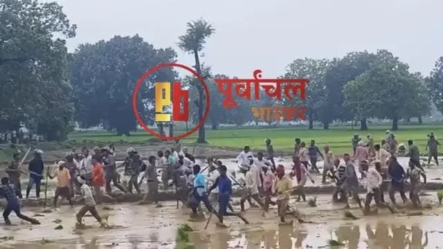 Chandauli News : भूमि विवाद को लेकर बवाल, पुलिस-वन विभाग की टीम पर ग्रामीणों का हमला, कई पुलिसकर्मी घायल.