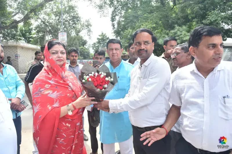Chandauli News: 70वीं प्रदेशीय विद्यालयीय जूडो प्रतियोगिता का राज्यसभा सांसद ने किया शुभारंभ, 11 मंडलों के 230 खिलाड़ी ले रहे हिस्सा.