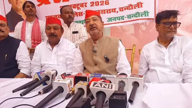Chandauli News: सपा सांसद वीरेंद्र सिंह ने डिप्टी सीएम केशव मोर को लेकर दिया बड़ा बयान.