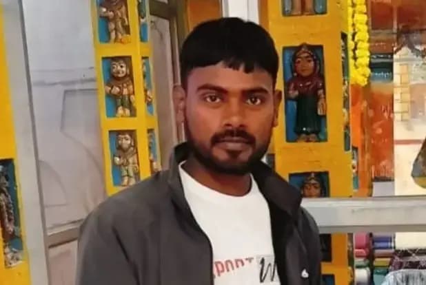 Chandauli News : बिहार में पिकअप लूट का विरोध करने पर चंदौली के युवक की गोली मारकर हत्या.