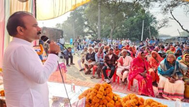 सभा को सम्बोधित करते सैयदराजा विधायक सुशील सिंह