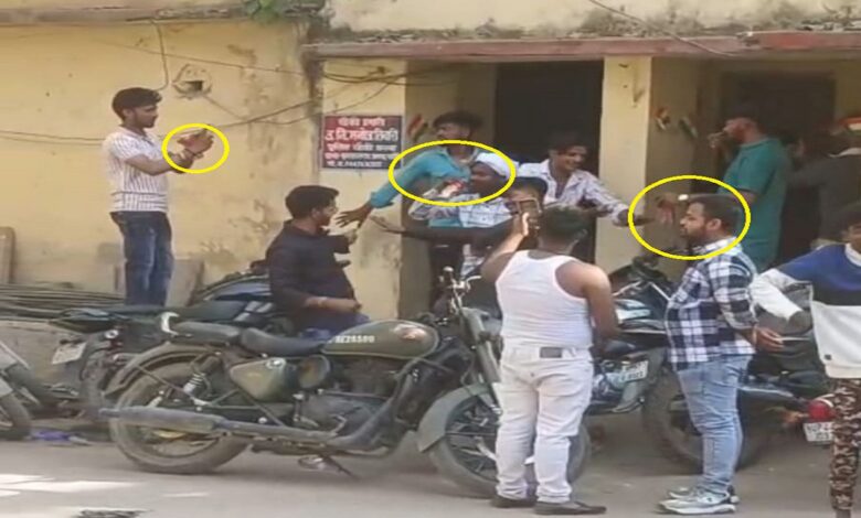 पुलिस चौकी में बियर पीने और डांस करने का वीडियो वायरल