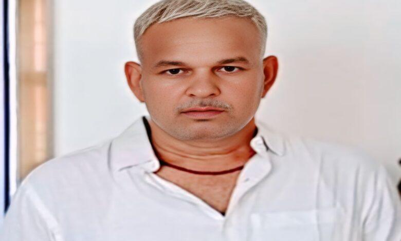 मृतक बस मालिक राजकुमार यादव उर्फ मुटुन यादव की फ़ाइल फोटो