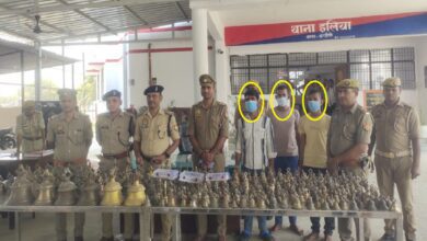 इलिया पुलिस की गिरफ्त में पकड़े गए चोर बरामद सामान