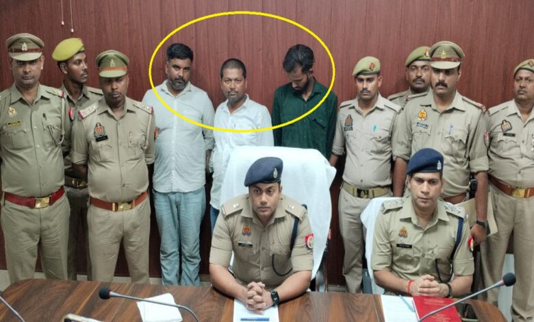 पुलिस लाइन में सनसनीखेज चोरी की घटना का खुलासा करते एएसपी अनंत चंद्रशेखर