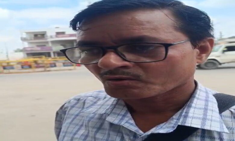 पीड़ित दुकानदार