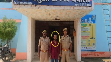 बलुआ थाने में गिरफ्तार युवक